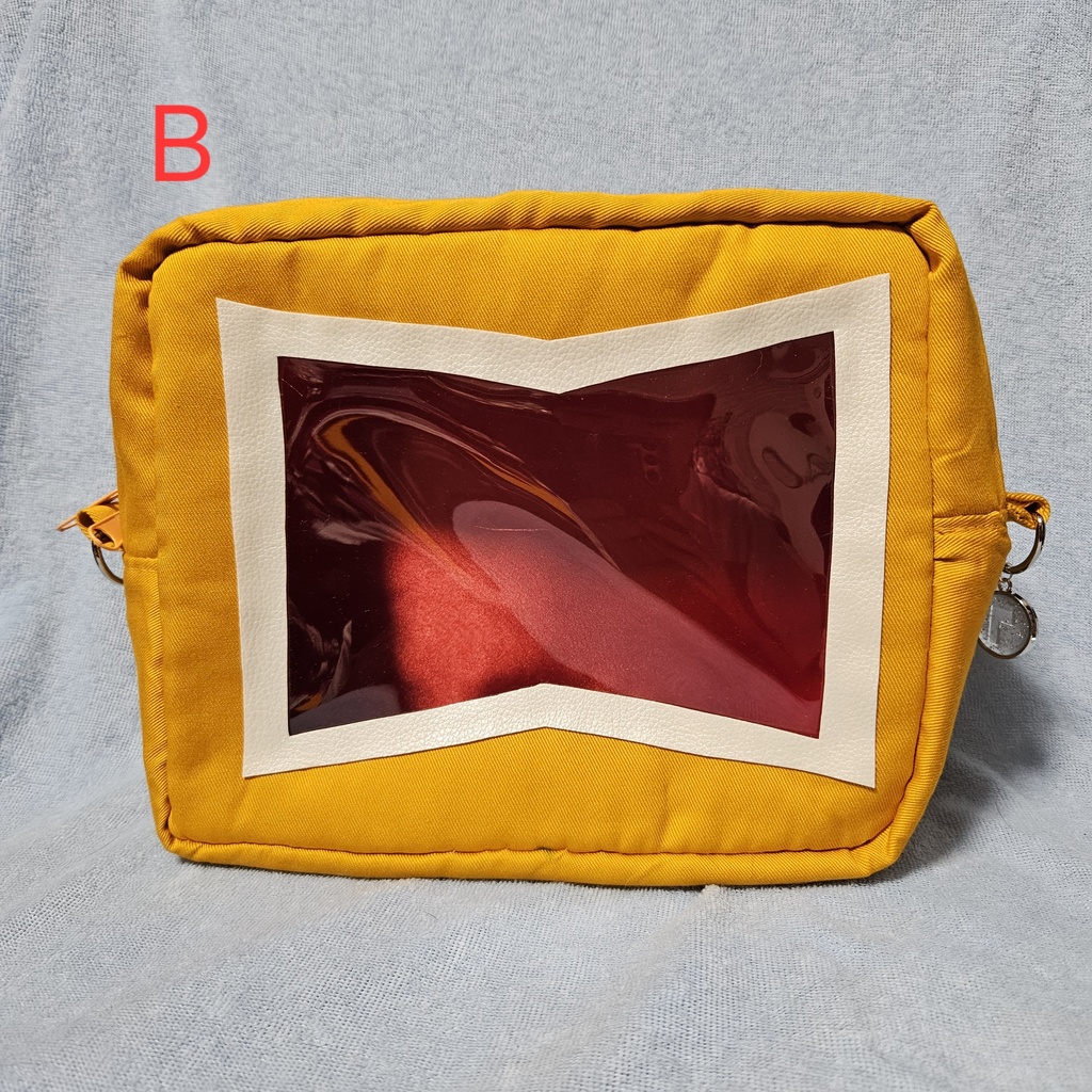 ぬいぐるみポーチ