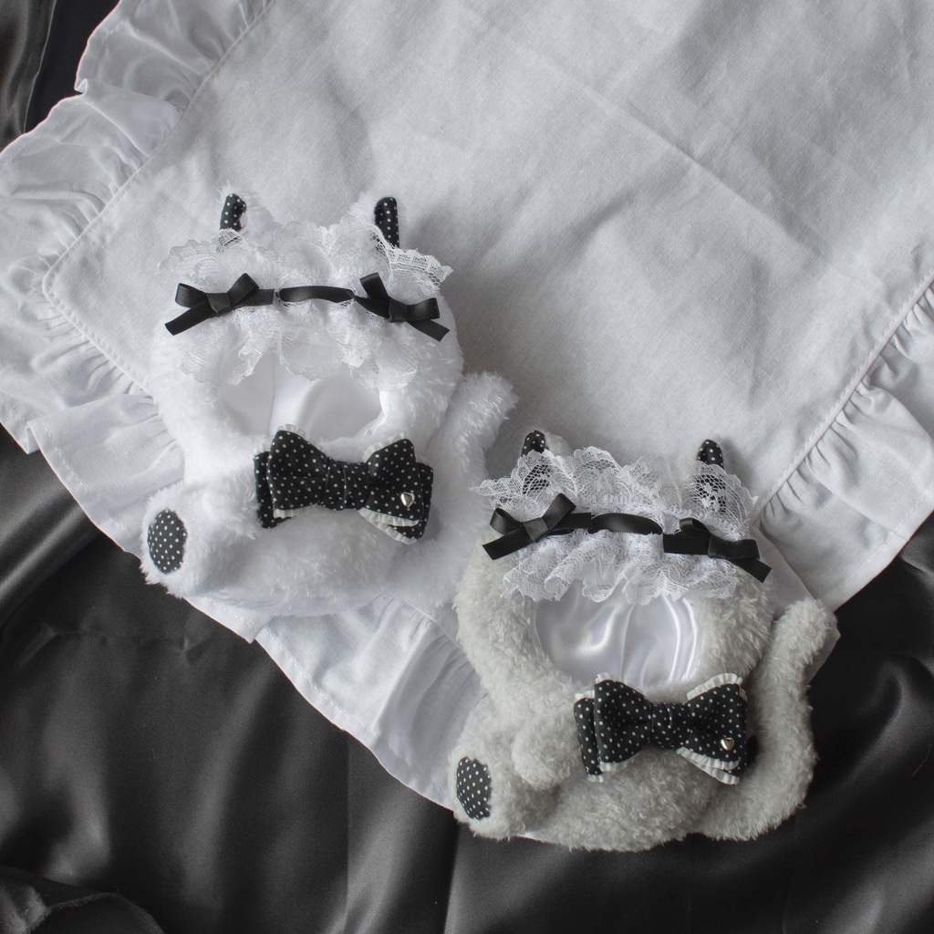 おすわりねこの着ぐるみ(Gothic dot)