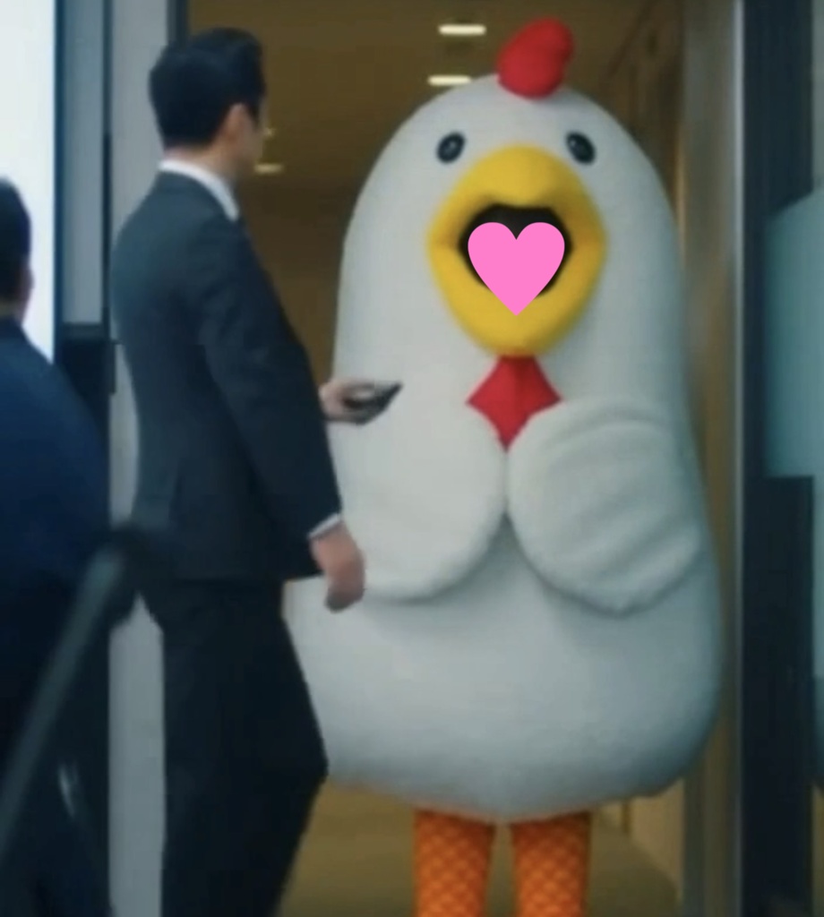 【プレミアム版・AI動画】ニワトリのマスコットキャラになった従業員・ゆき