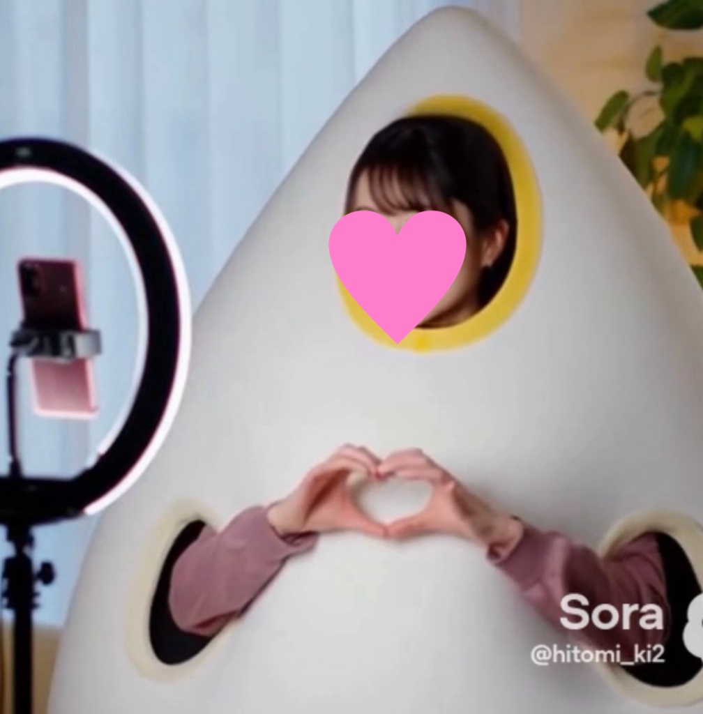 【AI動画】一人暮らしで隠れた趣味を持つ女の子・ゆりあ 10本セット