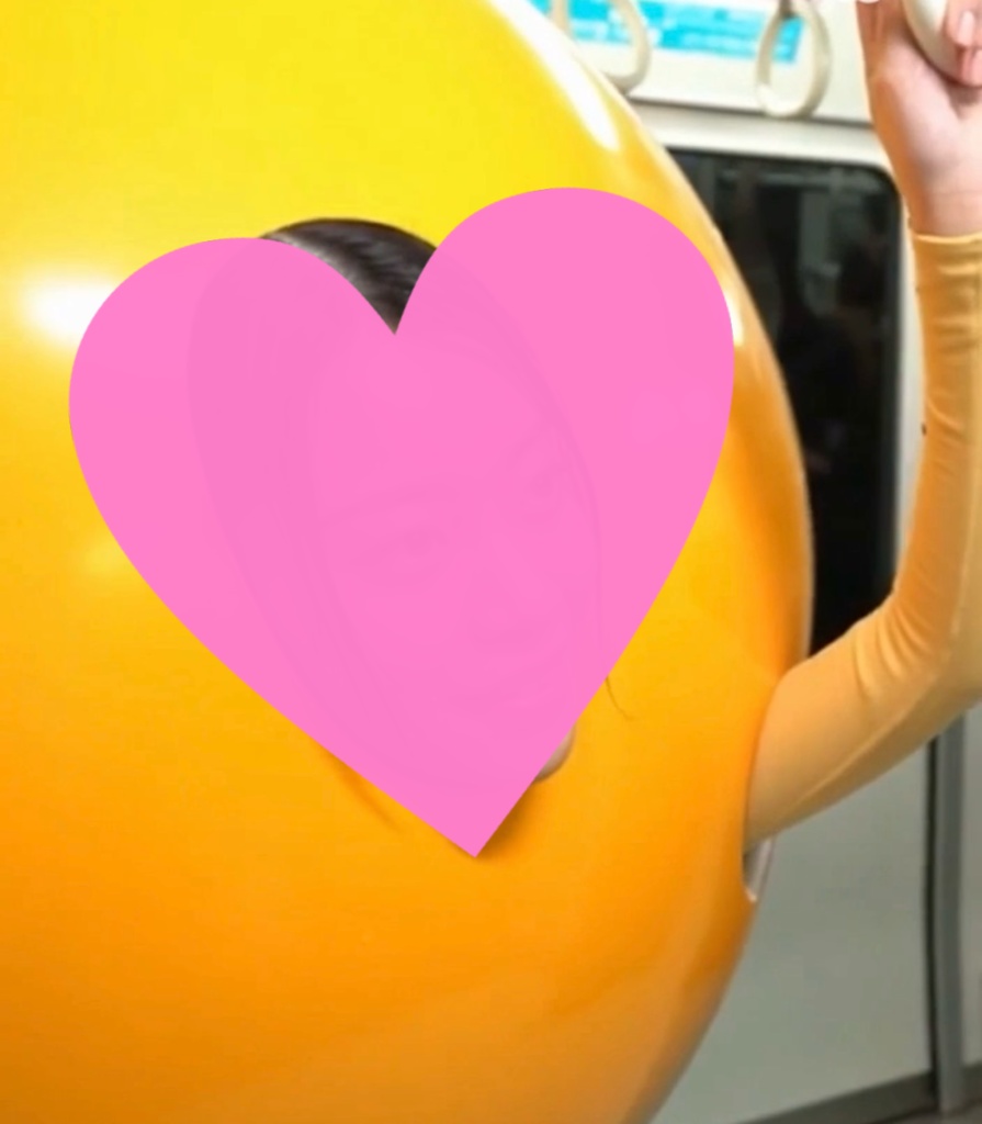 【AI動画・縦】奇妙な球体、住宅販売店スタッフ・ななせ