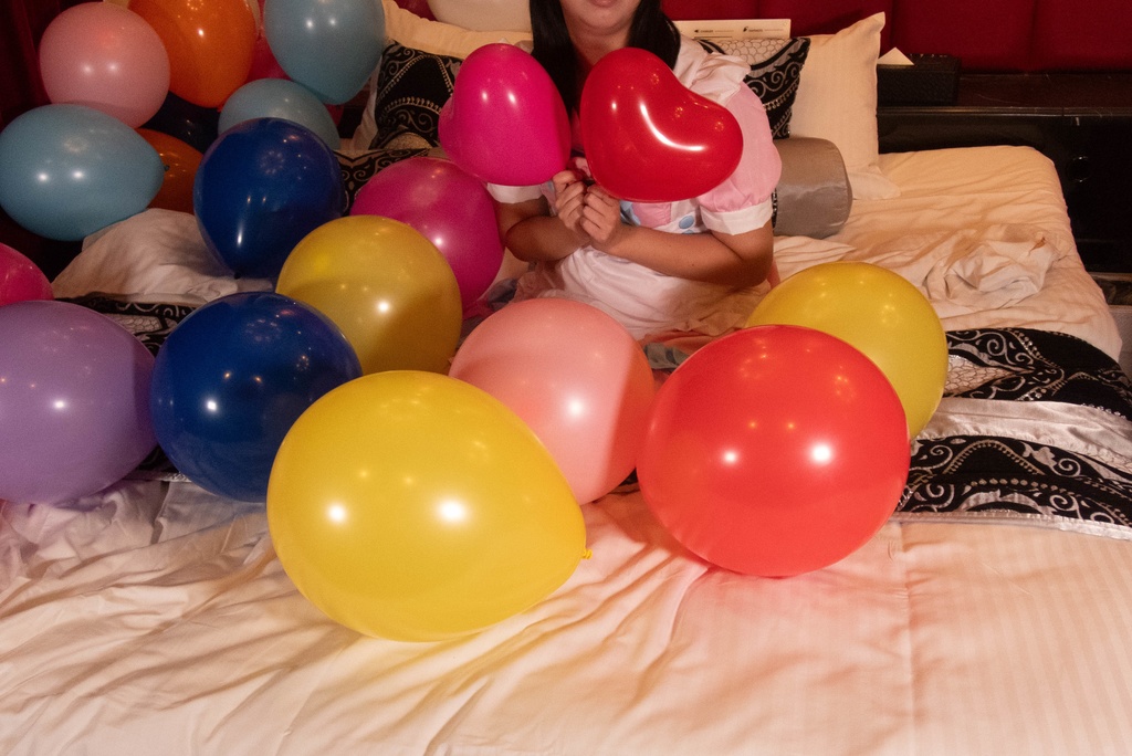まりなさんの風船遊び2