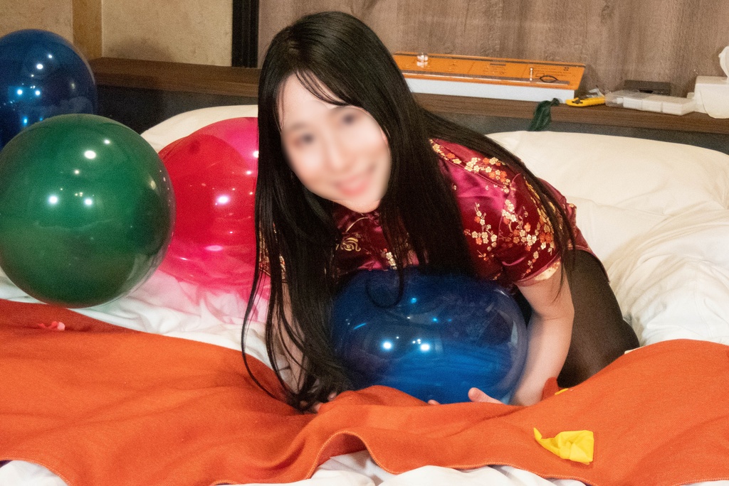 ミカさんの風船遊び