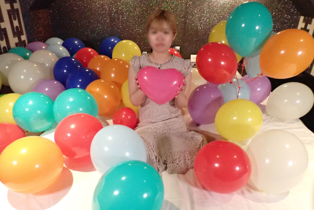 なな♡さんの風船遊び