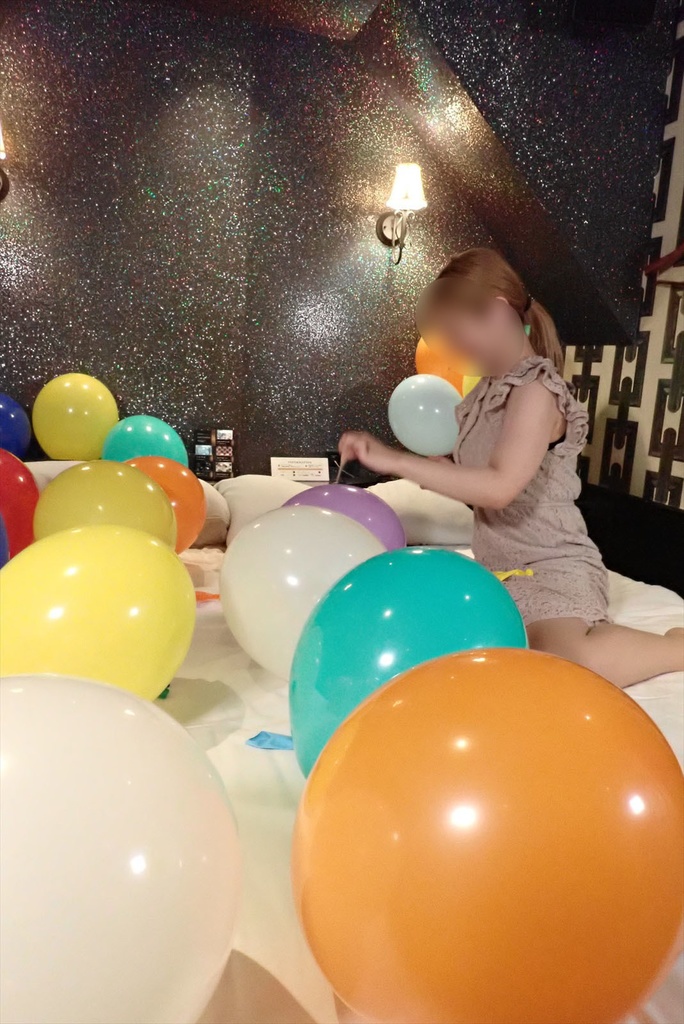 なな♡さんの風船遊び