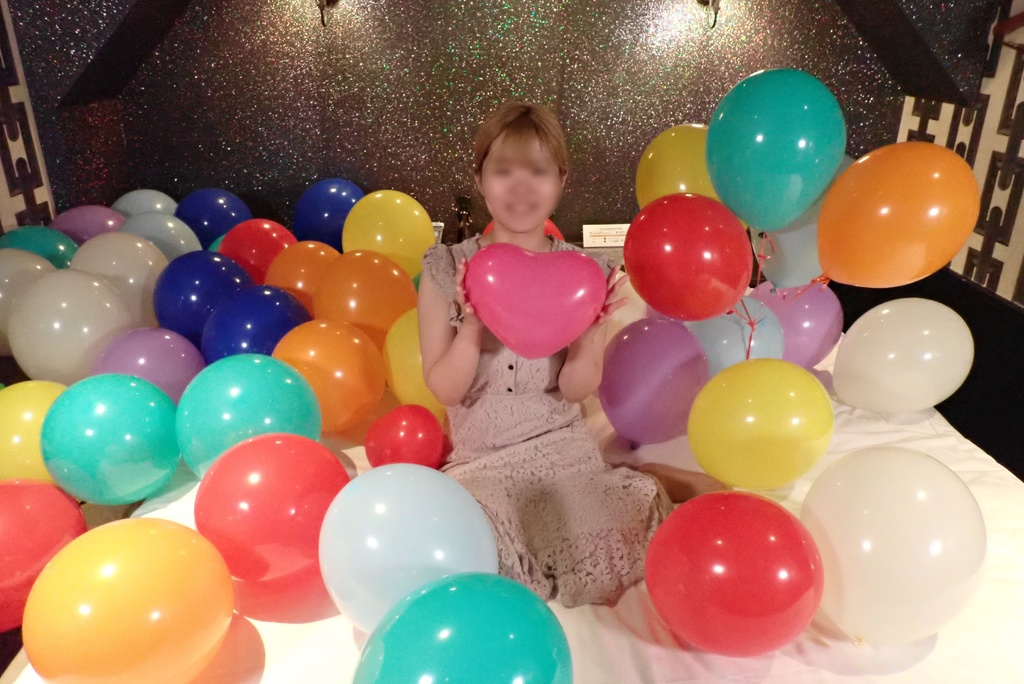 なな♡さんの風船遊び