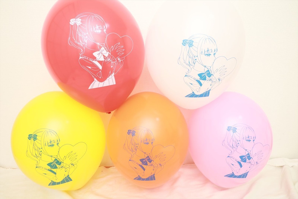 地雷系女の子風船(11/9　19時～11/23　19時)