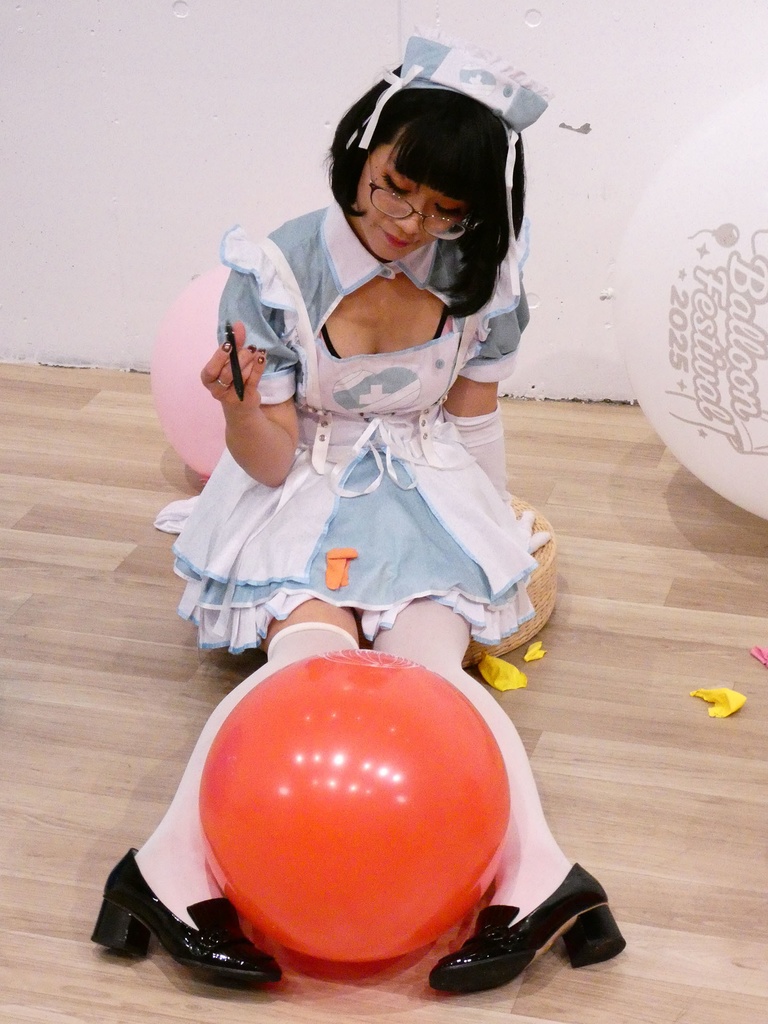 北見えりちゃんの風船遊び8