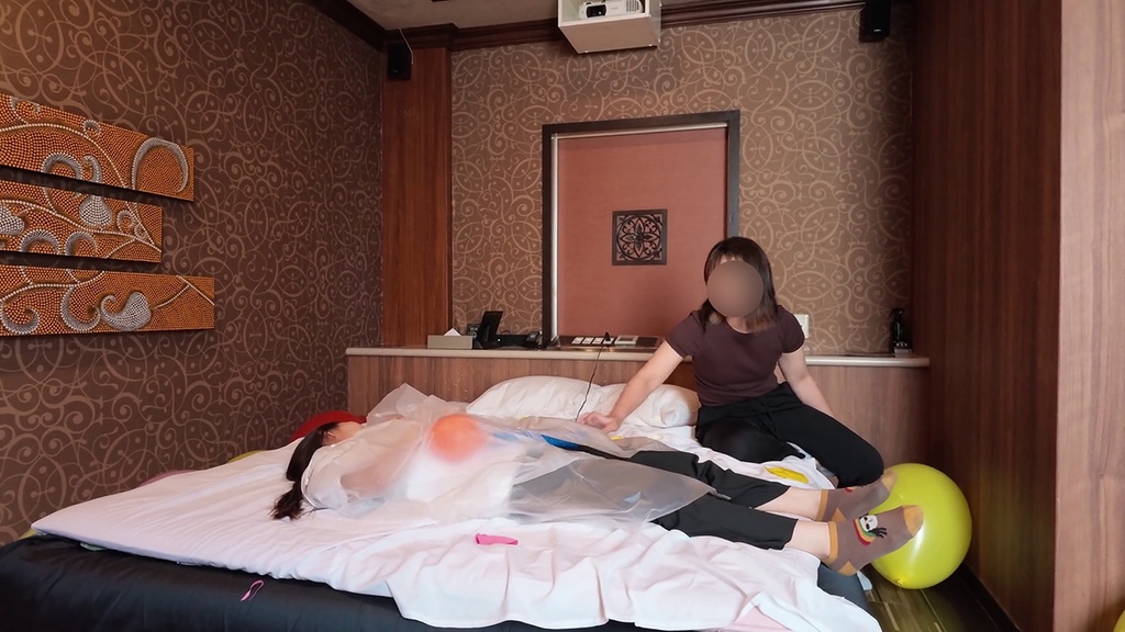 Kちゃん・Kさんの風船遊び