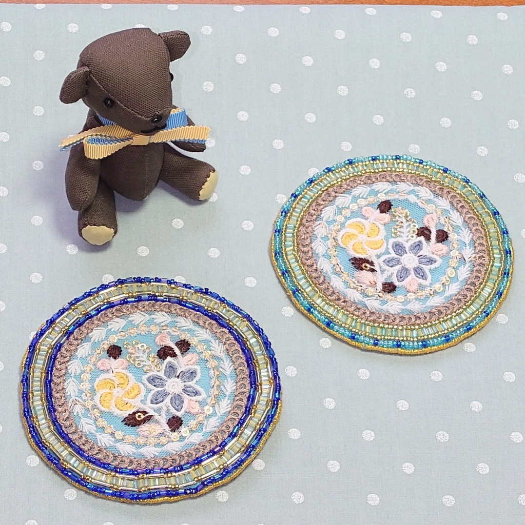ビーズ刺繍コースター 2枚セット