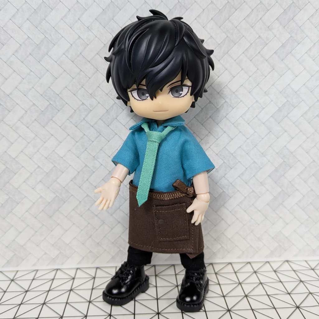 カフェエプロン　　　　　　　　　　　（ブラウン）　　　　　　　　　　　　【オビツ11  ねんどろいどどーる】