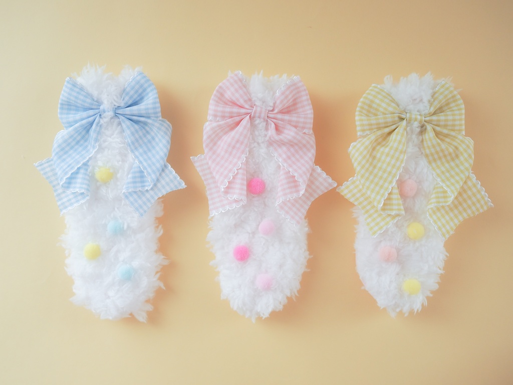 ポンポンつきうさぎ耳