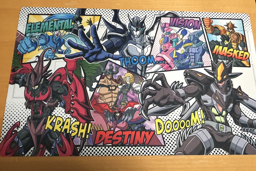 【For Overseas Customers】HERO 2025 Playmat (Bordered / Borderless)