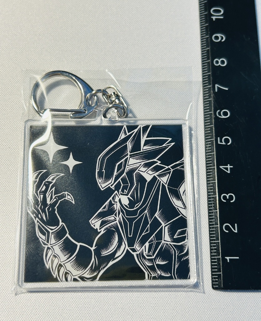 【アクキー】ダークロウ白黒デザイン正方形アクリルキーホルダー