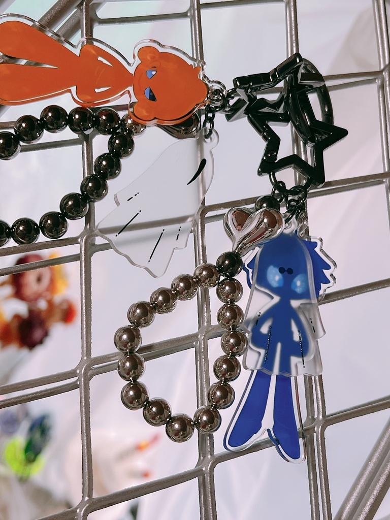 最強メタリックチャームあくきー