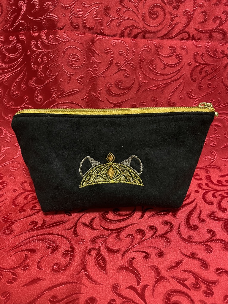 ツイステッドワンダーランド キャライメージ刺繍ポーチ