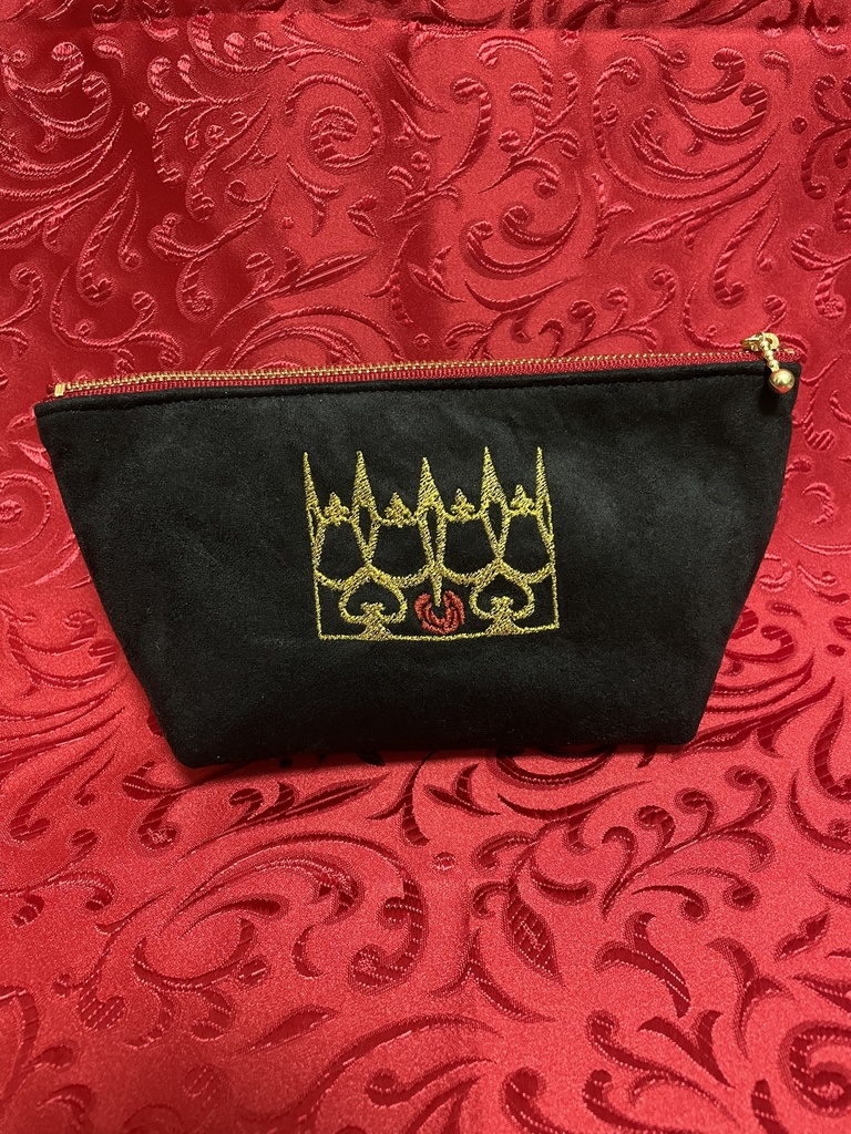 ツイステッドワンダーランド キャライメージ刺繍ポーチ