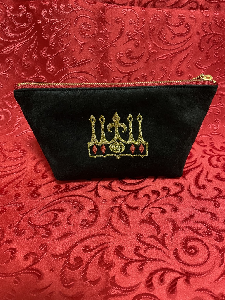 ツイステッドワンダーランド キャライメージ刺繍ポーチ