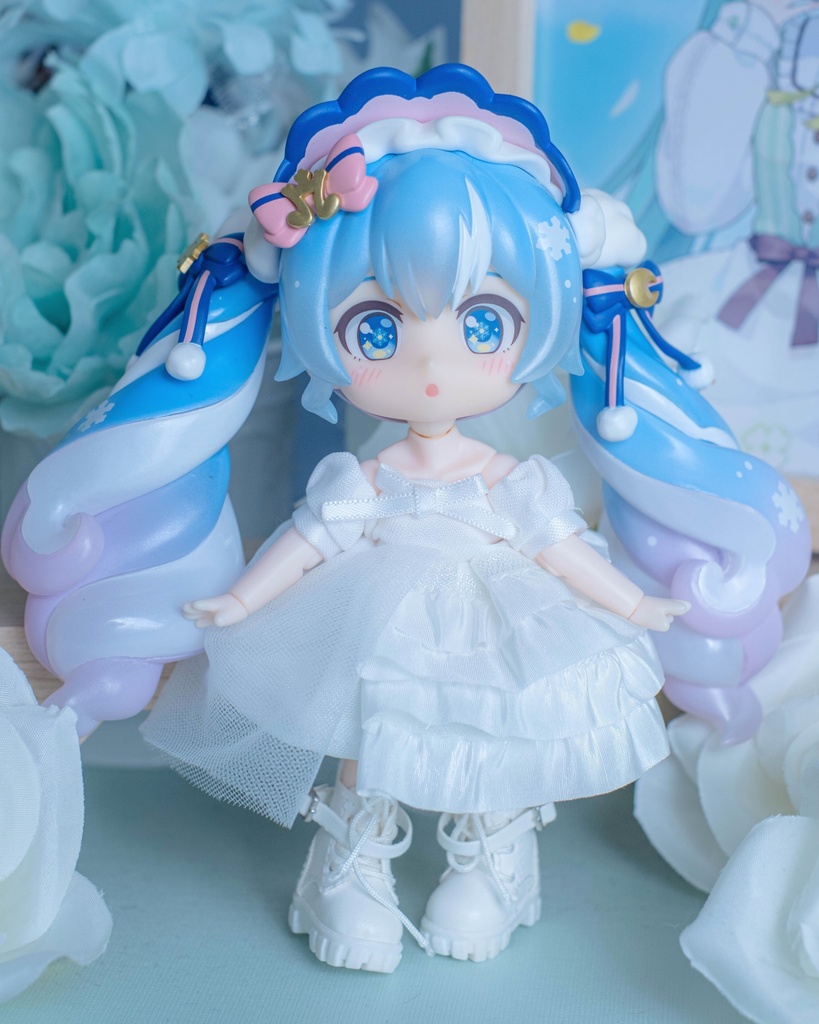 アシンメトリー純白ドレス