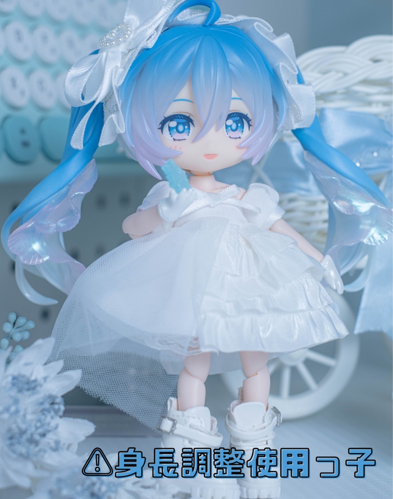 アシンメトリー純白ドレス