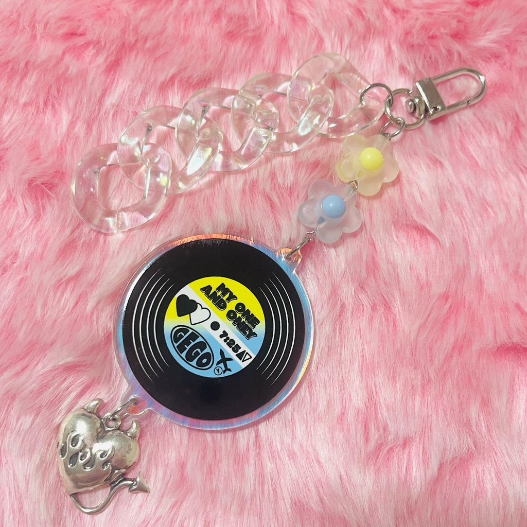 🎧 🅖🅔ⒼⓄ ​ 🅡🅔🅒🅞🅡🅓🅢キーホルダー 💿花🌼❤️‍🔥