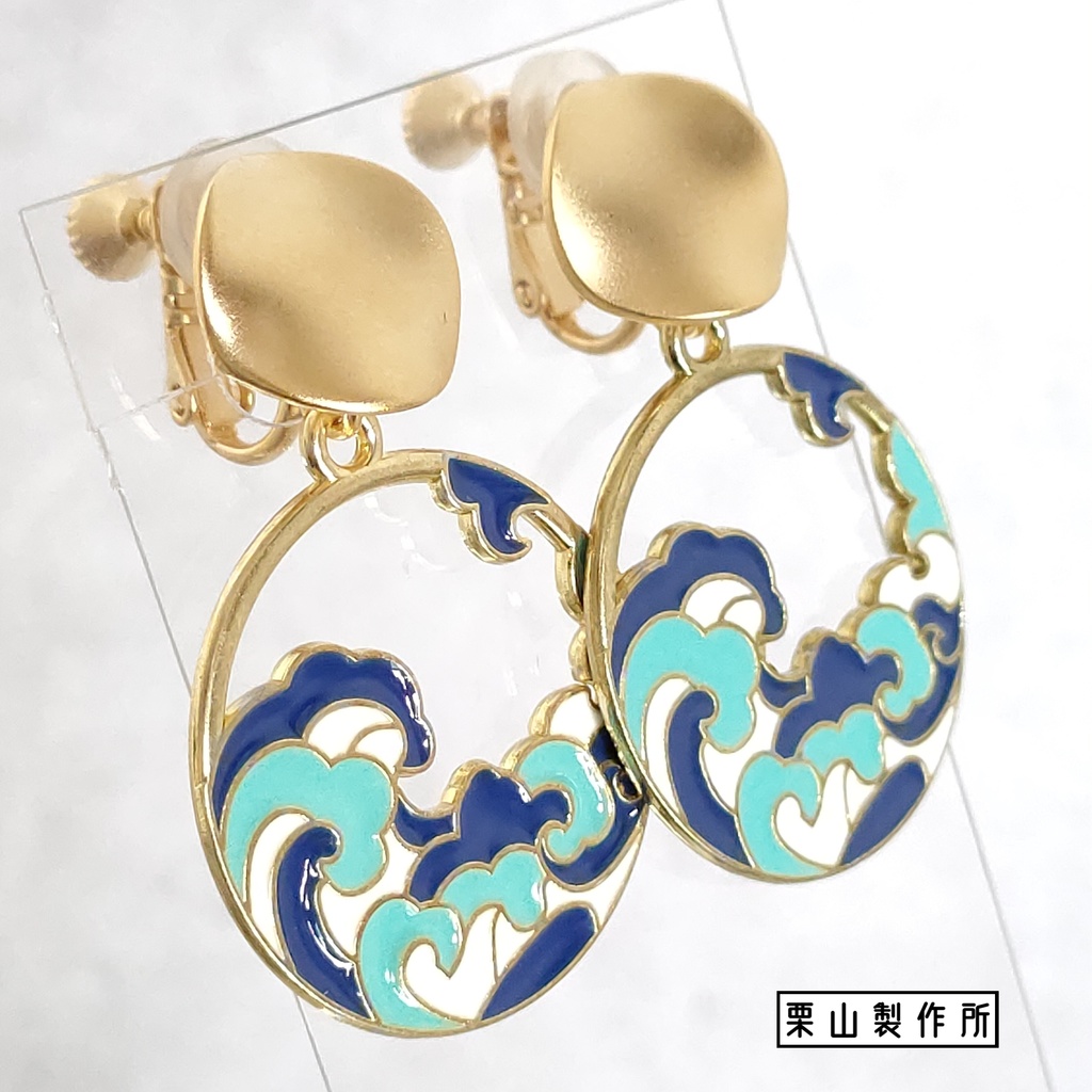 GC ピアス/波模様のサークルチャームで爽快で清々しく!カジュアルに!和装や着物と和せて!和風モダンに!