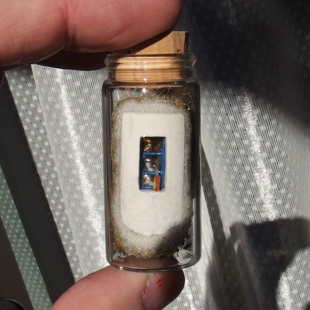 2017 窓辺(旗渡し)