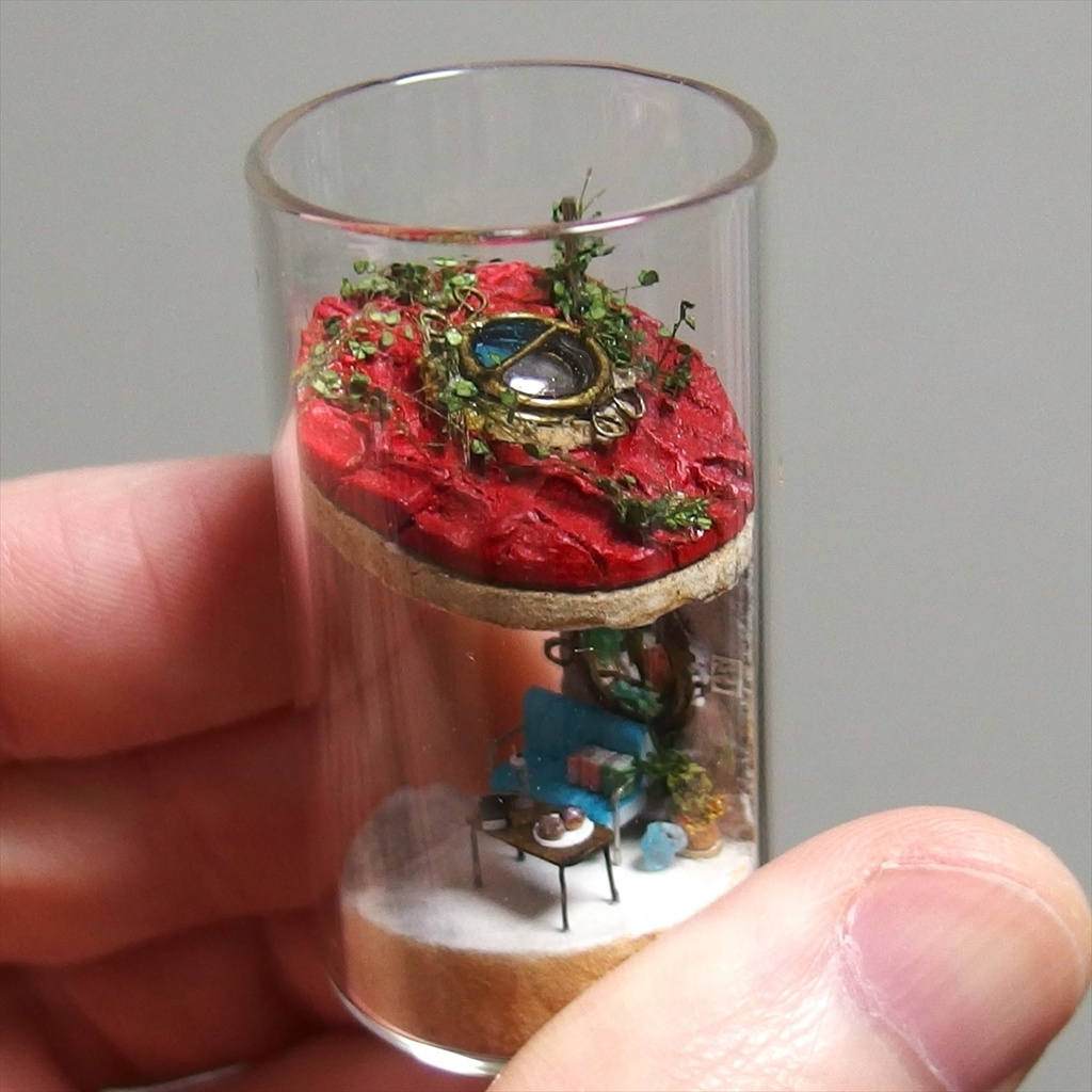 20221012 舷窓のある部屋