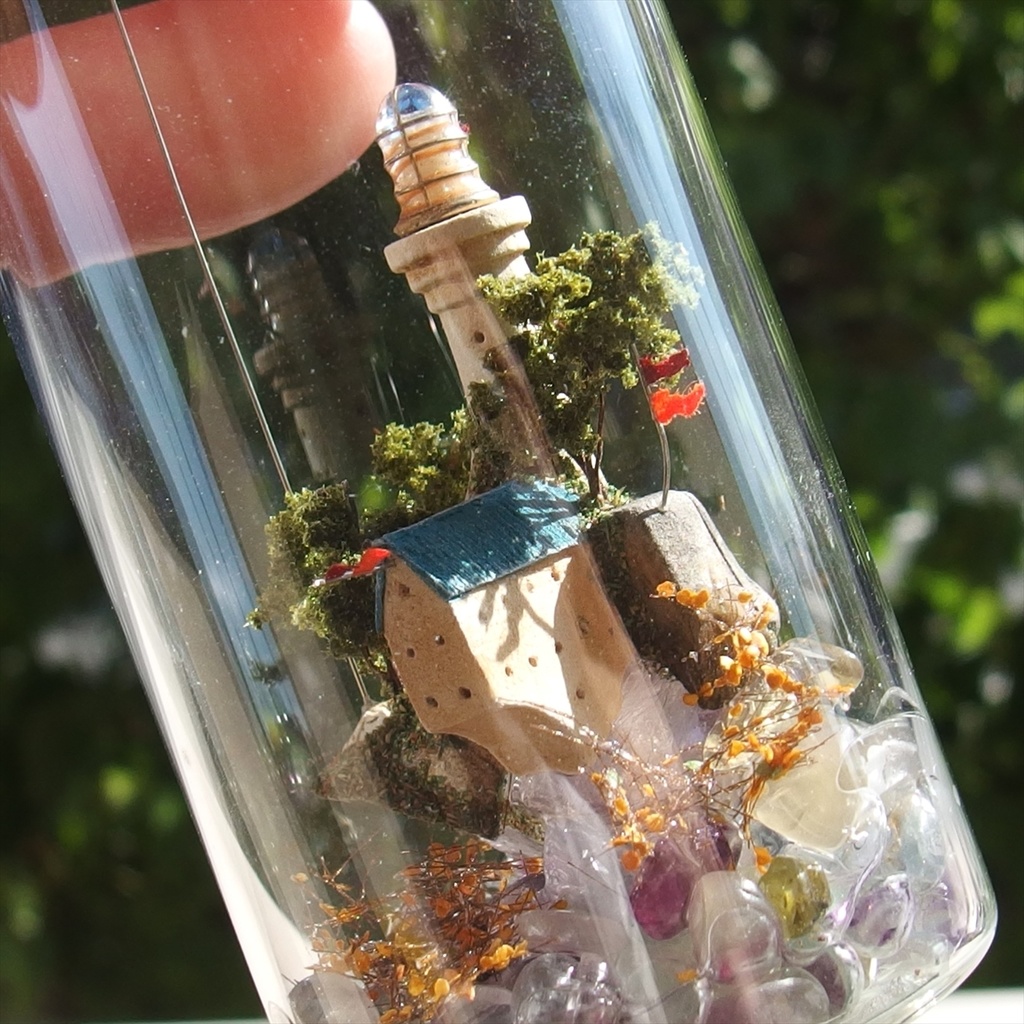 20230422 蛍石灯台・長めの瓶