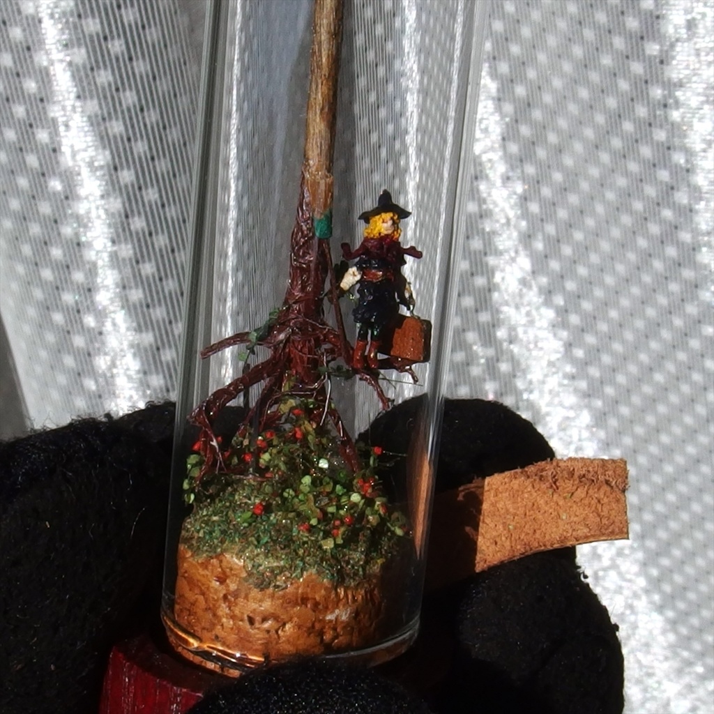 20240904 魔女と電柱