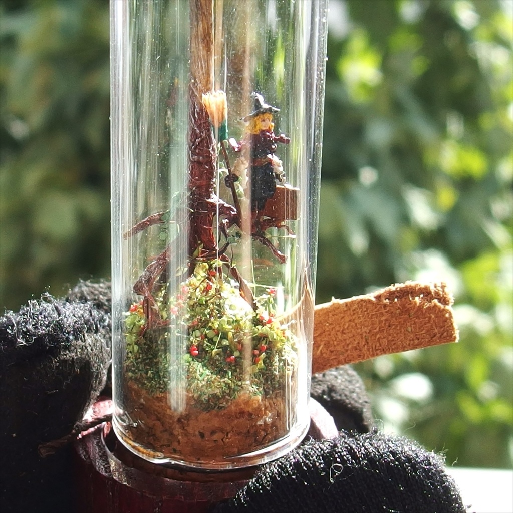 20240904 魔女と電柱