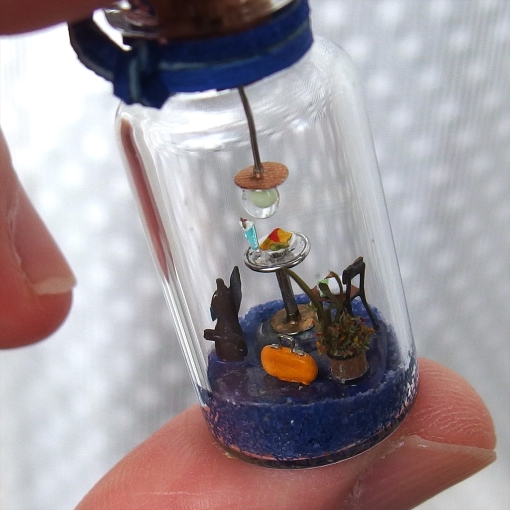 20250719 箱入り小瓶・ 猫とオムライス