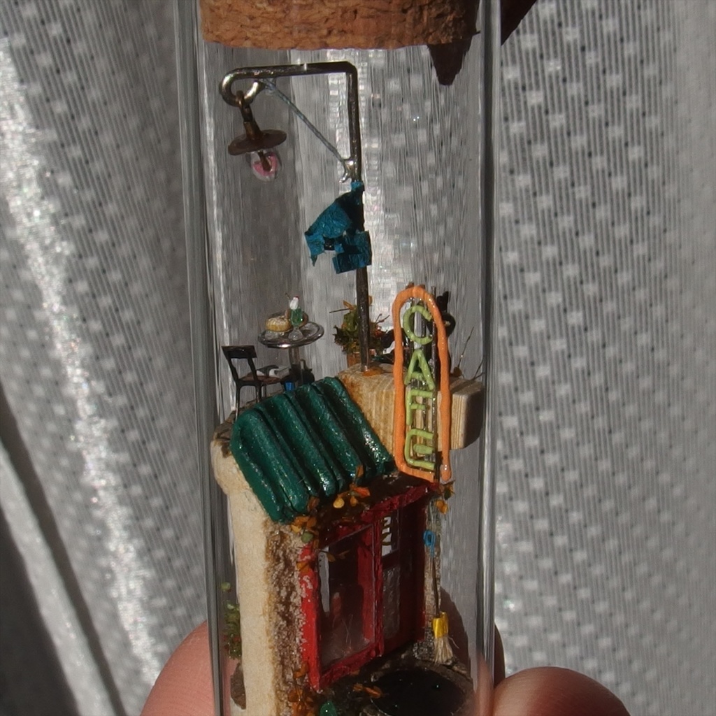 20251231 円筒路地・パン屋店名「麦」