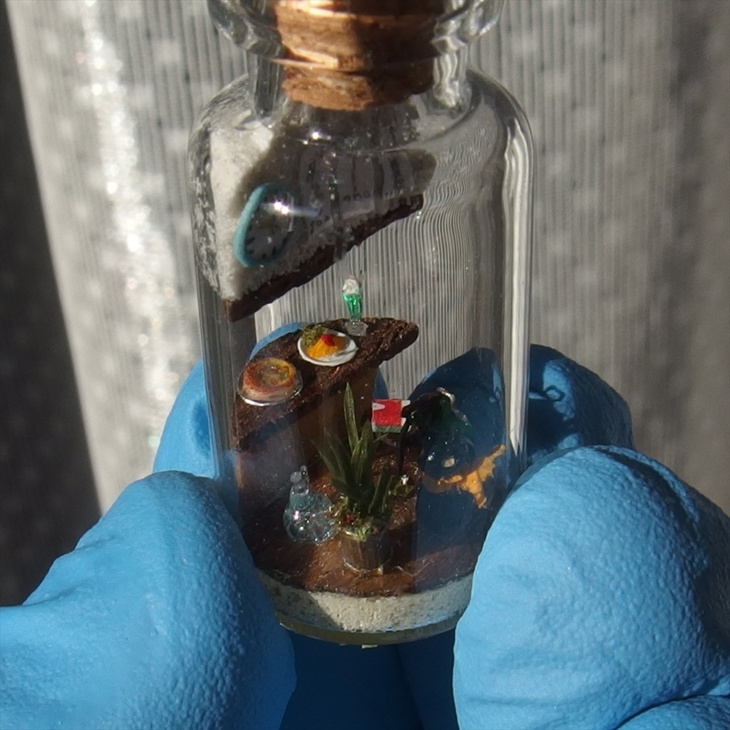 20260321 箱入り小瓶・猫と食堂