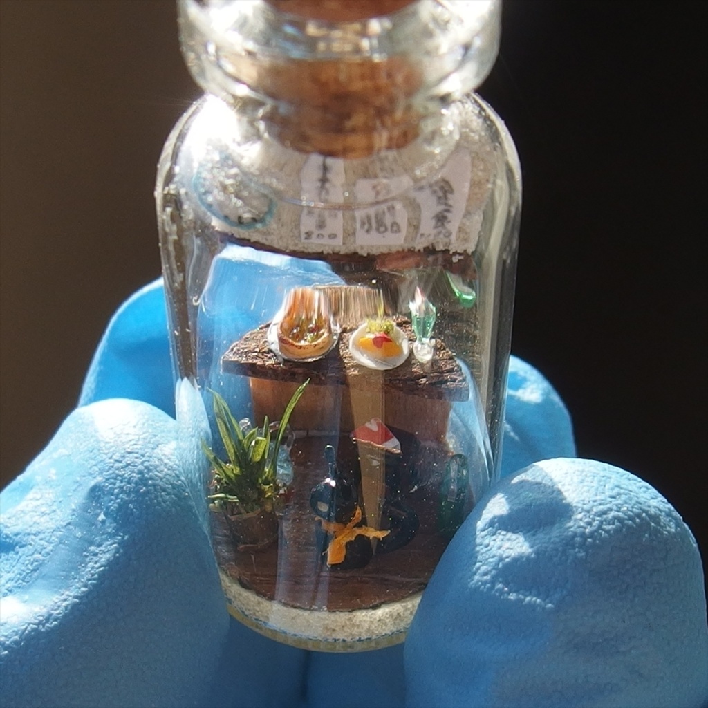 20260321 箱入り小瓶・猫と食堂