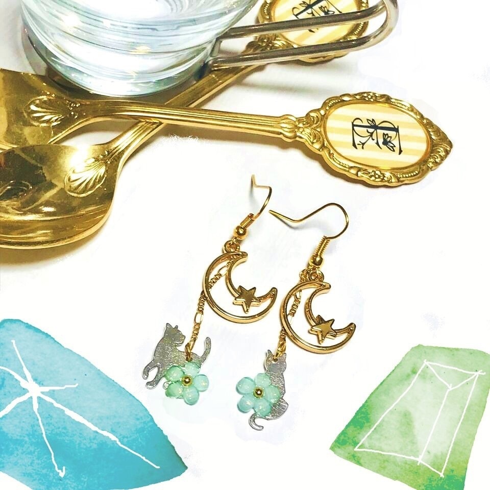 【お楽しみ】アクセサリー2点+ストラップorマスクチャーム1点セットパック