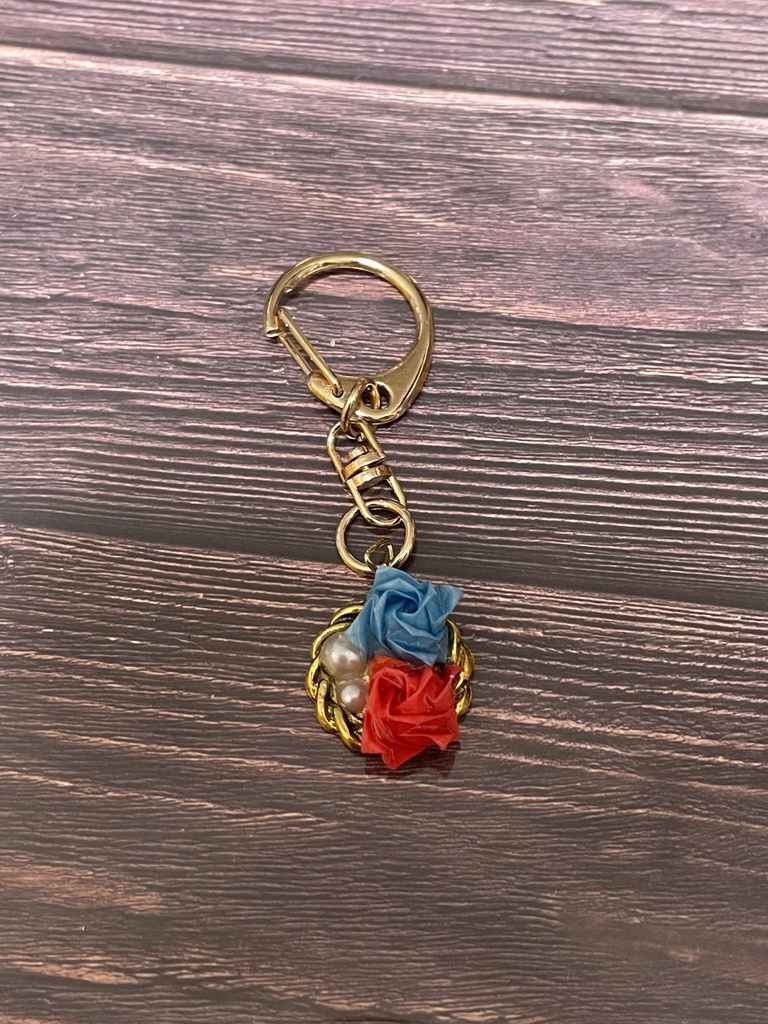 【お楽しみ】アクセサリー2点+ストラップorマスクチャーム1点セットパック