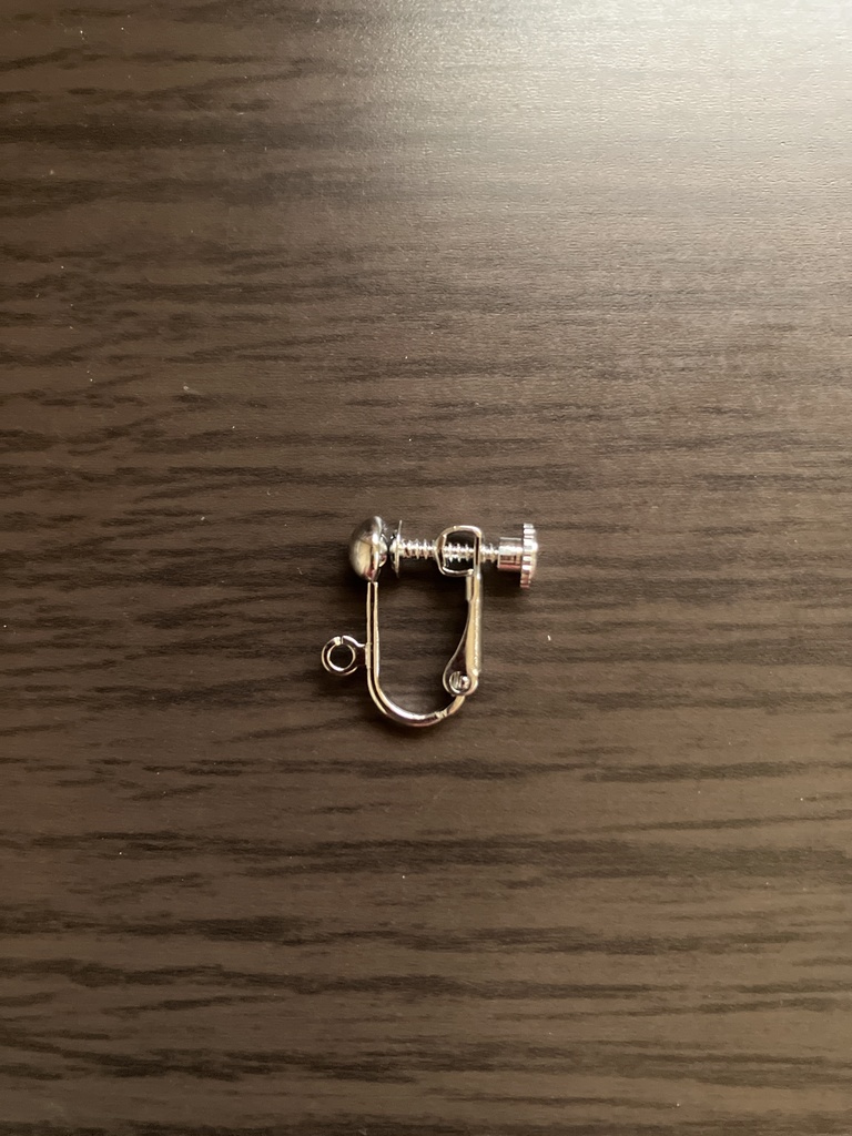 ベリオン 片耳ピアス