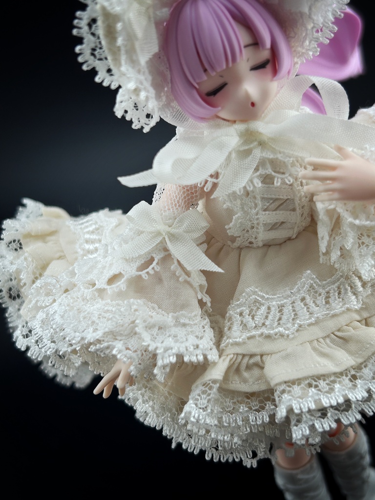 1/12 メガミデバイスMサイズ　姫袖白フリルワンピース