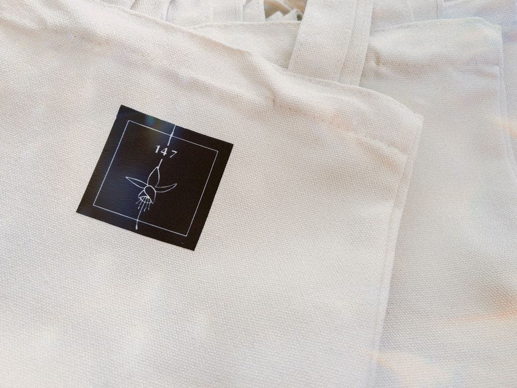 三リョ イメージTシャツ