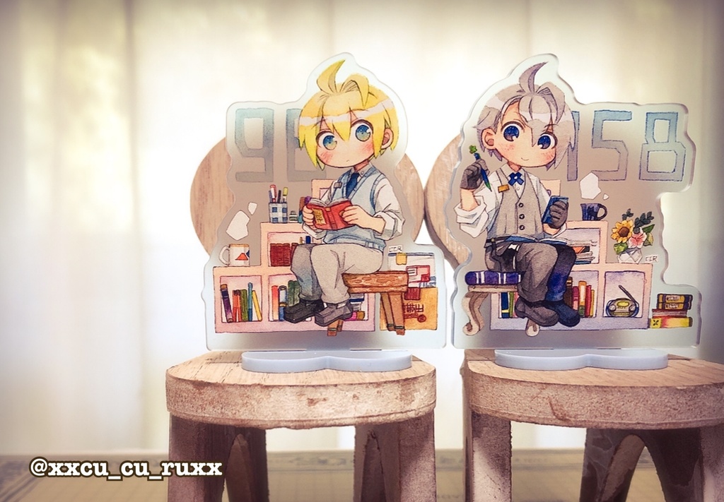 📚書庫本丸くにちょぎペアアクリルスタンド📚