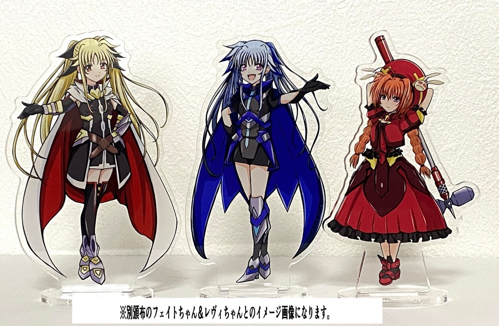 ヴィータちゃん アクリルスタンド 約100mm(7日以内に発送)