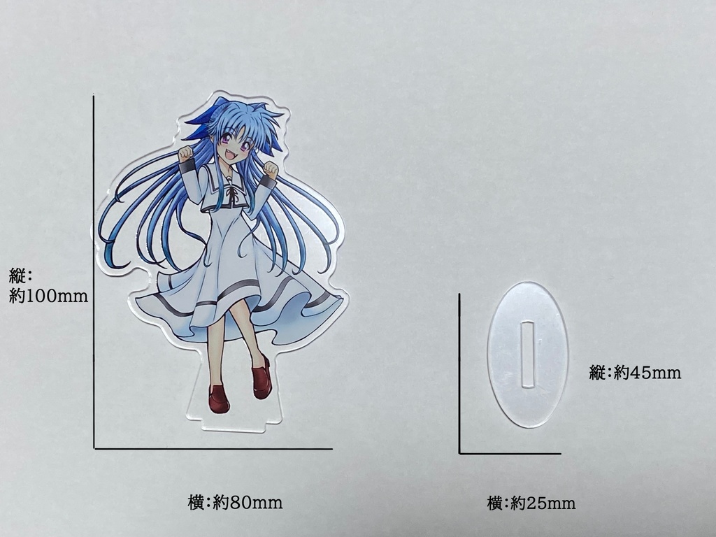 レヴィちゃん(制服) アクリルスタンド 約100mm(7日以内に発送)