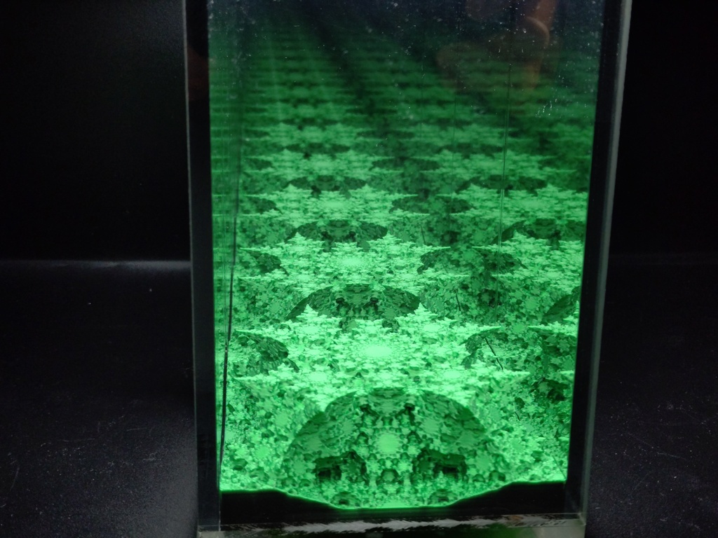 インフィニティフラクタルボックス(green)