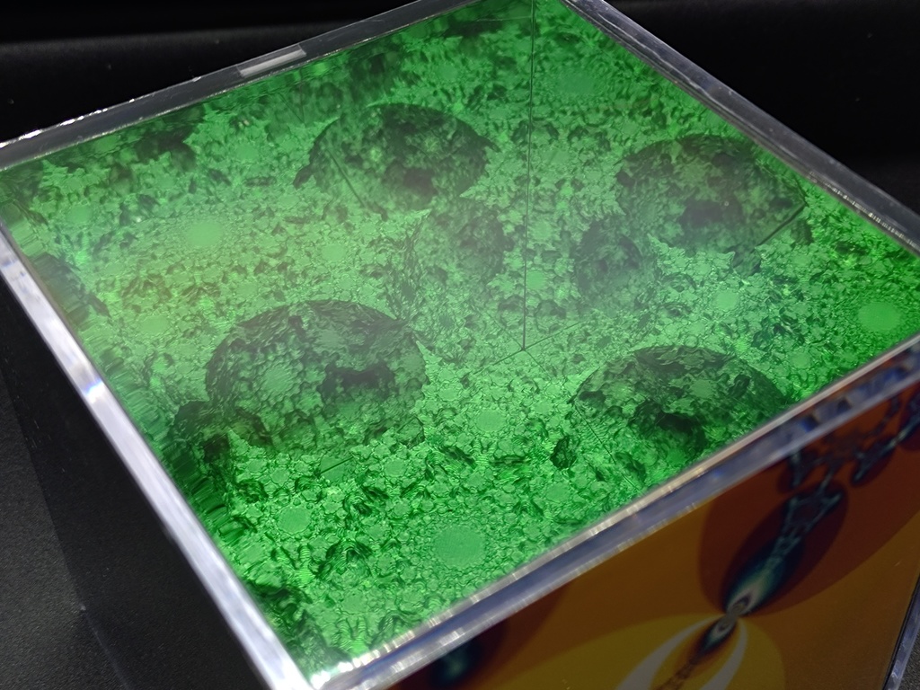 フラクタルボックス(green)