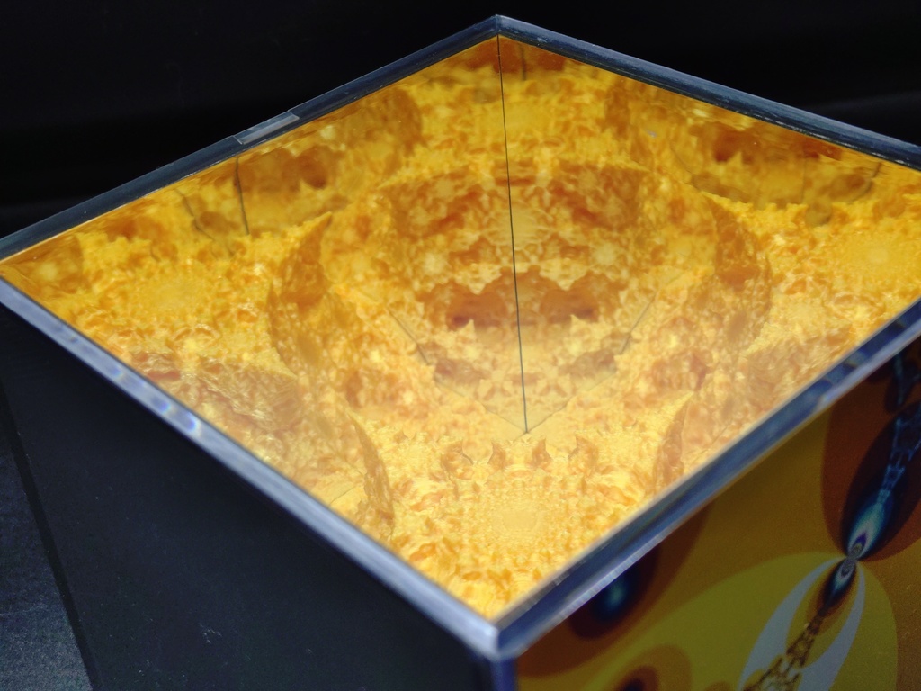 フラクタルボックス(yellow)