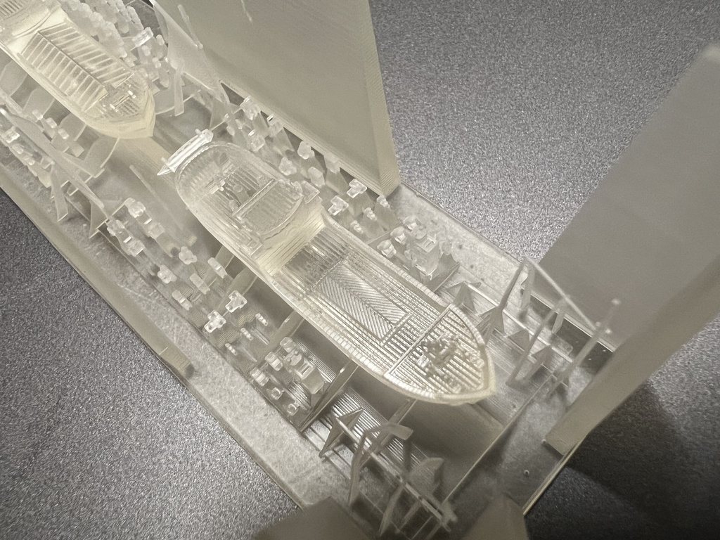 1/700 機帆船 150総トン型2隻(満載板屋根付・空荷吃水1隻ずつ)