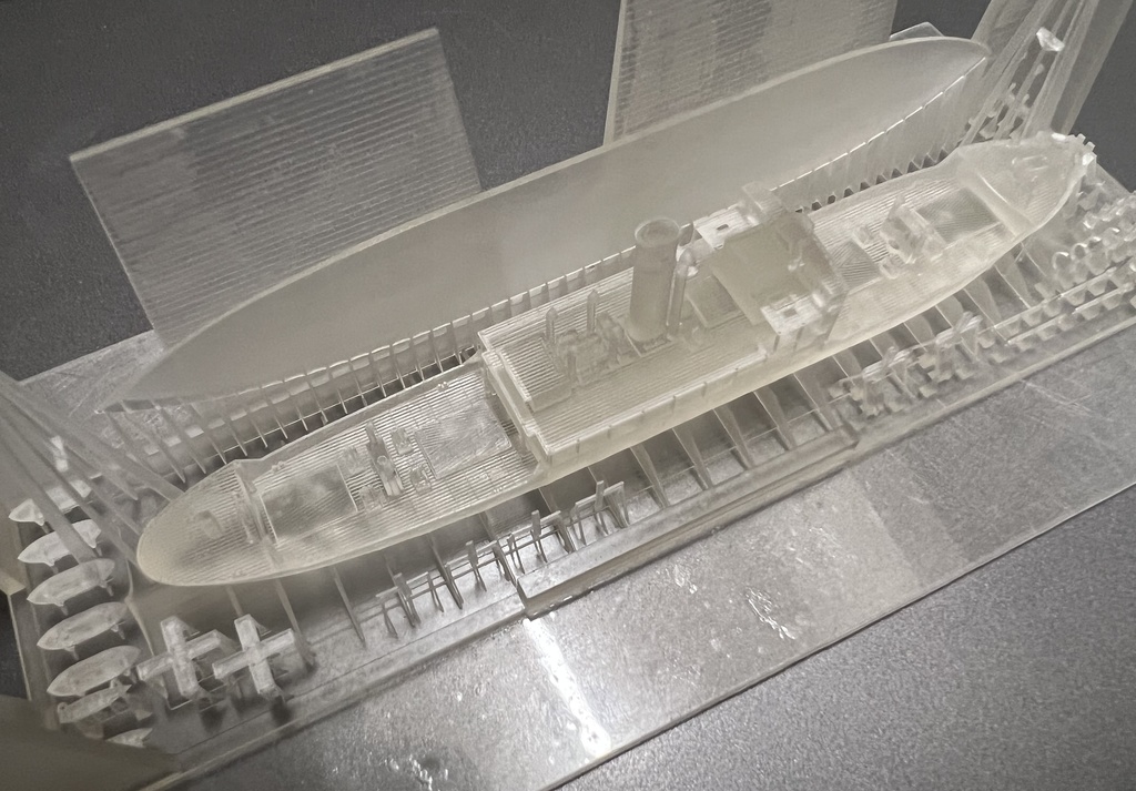 1/700 大阪商船 洛東丸型貨客船 1隻