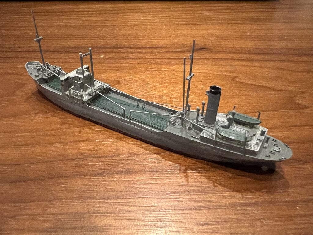 1/700 川南工業K型貨物船 1隻