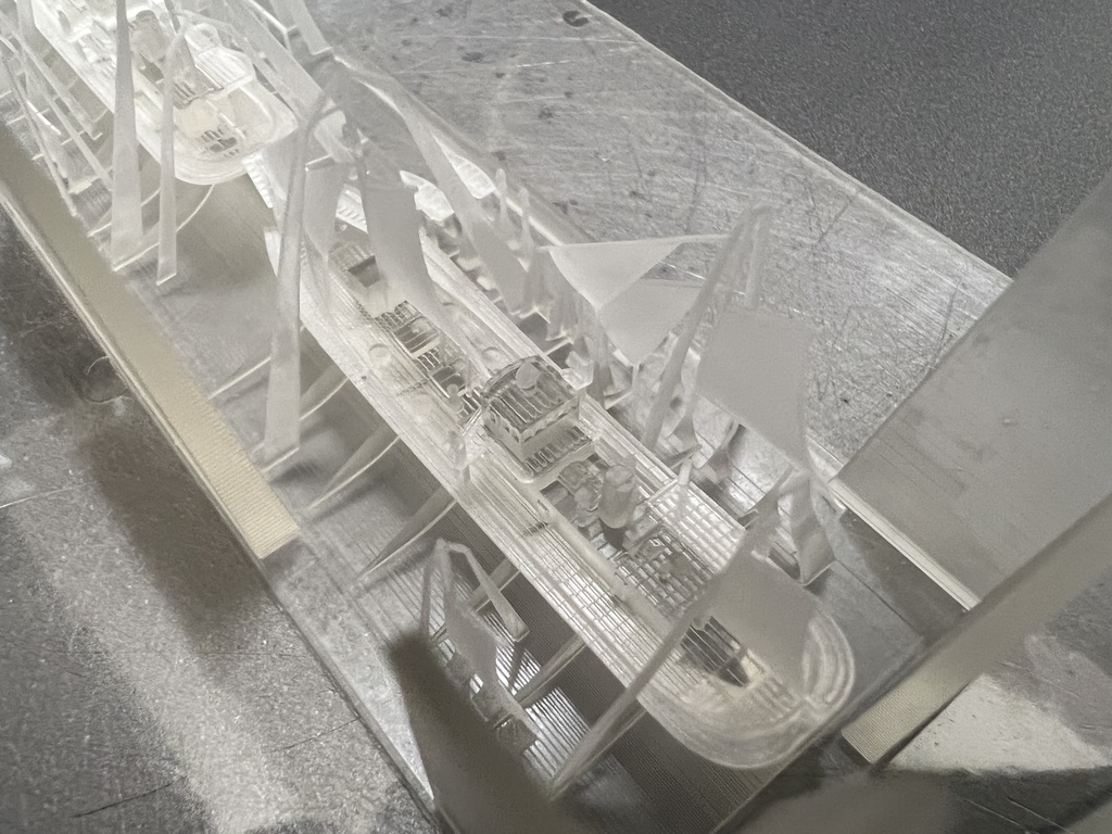 1/700 鰹鮪漁船 姫神丸型 2隻(帆走・機走状態1隻ずつ)